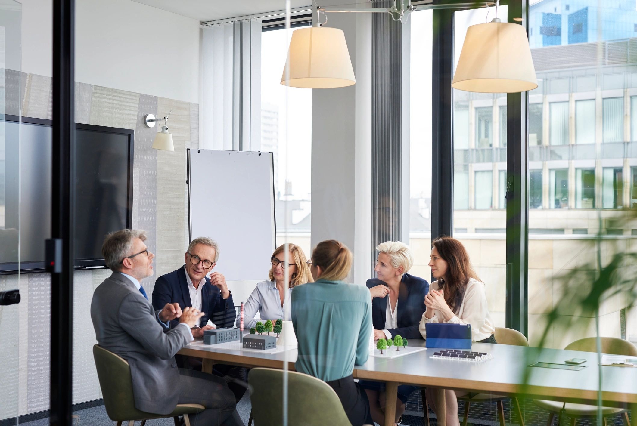 HeroCX consulting team collaborating